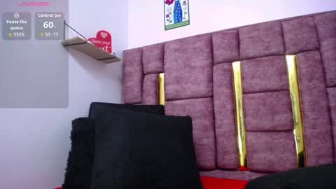 ASHLEY online show from October 4, 2025, 7:23 pm