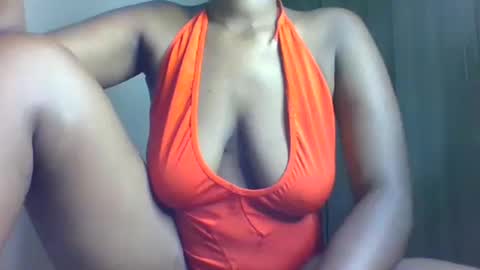 Snapshot of ctrl_cheeks chatting on February 1, 2026, 9:46 pm ctrl_cheeks online show from February 1, 2026, 9:46 pm