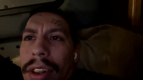 Snapshot of cuete2100 chatting on November 30, 2025, 6:17 am cuete2100 online show from November 30, 2025, 6:17 am