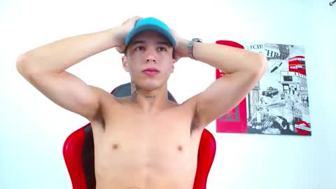 Snapshot of cumandres chatting on February 14, 2026, 2:58 pm cumandres online show from February 14, 2026, 2:58 pm