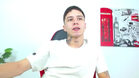 Snapshot of cumandres chatting on February 19, 2026, 3:19 pm cumandres online show from February 19, 2026, 3:19 pm