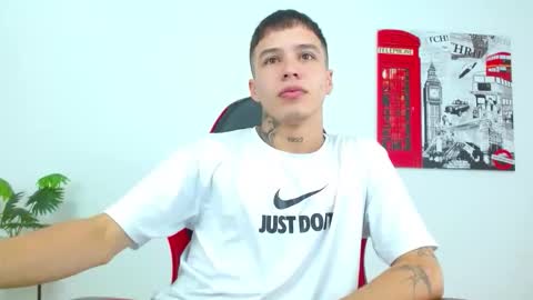 Snapshot of cumandres chatting on March 2, 2026, 3:19 pm cumandres online show from March 2, 2026, 3:19 pm