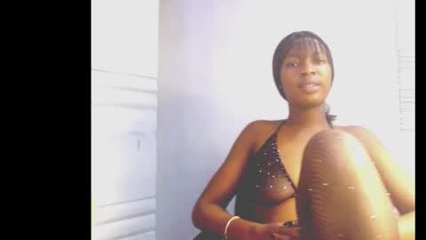 Snapshot of cumebony_petit chatting on February 13, 2026, 7:59 am cumebony_petit online show from February 13, 2026, 7:59 am