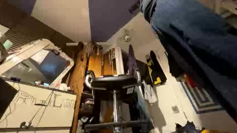 Snapshot of cumsinmealot chatting on February 15, 2026, 7:51 am Aprilia online show from February 15, 2026, 7:51 am