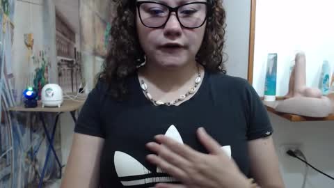 Vannesa online show from February 24, 2026, 2:48 pm