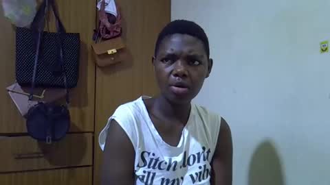 cute_tamara1 online show from February 2, 2026, 9:46 pm