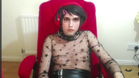 cutest_princess online show from November 6, 2025, 10:54 pm