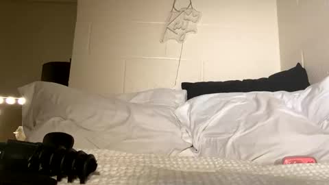 Snapshot of cutieeeva chatting on February 23, 2026, 9:56 pm cutieeeva online show from February 23, 2026, 9:56 pm