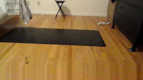 Snapshot of cwlizzy chatting on January 7, 2026, 7:05 pm cwlizzy online show from January 7, 2026, 7:05 pm