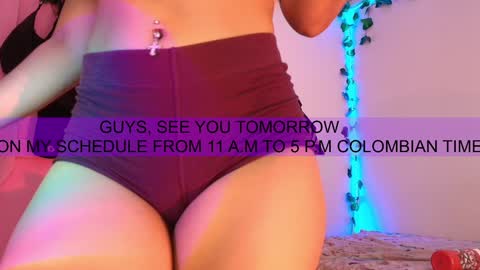 Snapshot of cybercami chatting on December 17, 2024, 10:32 pm Camila online show from December 17, 2024, 10:32 pm