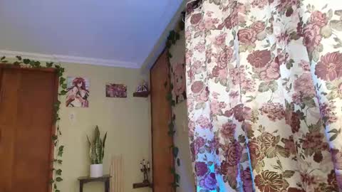 Snapshot of cybercami chatting on January 14, 2026, 5:07 pm Camila online show from January 14, 2026, 5:07 pm