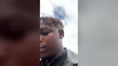 dad_tothesehoes online show from March 3, 2026, 7:25 am