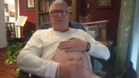 Snapshot of daddycok4 chatting on January 27, 2025, 5:48 pm DaddyCok4 online show from January 27, 2025, 5:48 pm