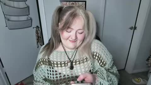 Goddess Gaia online show from December 11, 2024, 5:00 am