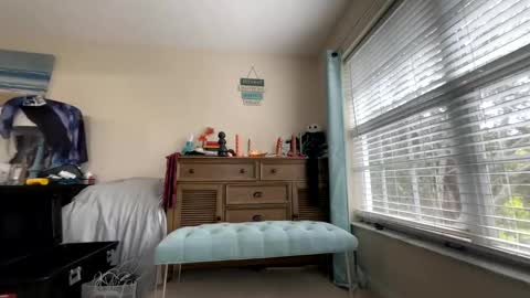 Snapshot of daddysgoodgal911 chatting on November 6, 2025, 5:36 pm daddysgoodgal911 online show from November 6, 2025, 5:36 pm