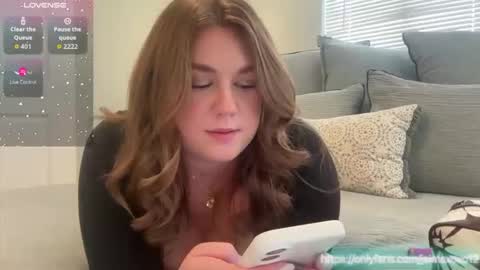 Snapshot of daddyslittlegirl12 chatting on March 2, 2026, 5:42 pm Jaime online show from March 2, 2026, 5:42 pm