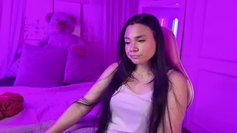 Naomy online show from March 9, 2026, 6:45 pm