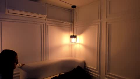 dafne_hillss online show from January 17, 2026, 11:26 am