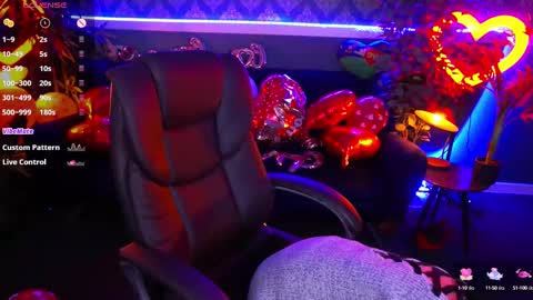 Dafni Mon online show from February 17, 2025, 6:42 am