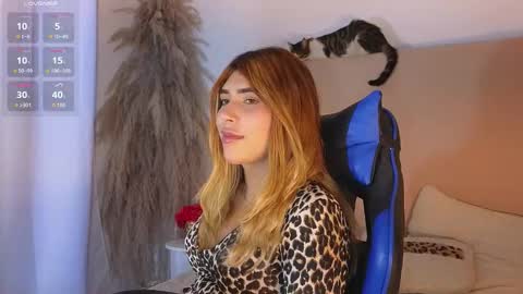 Snapshot of dahiana_prenss chatting on November 25, 2025, 9:26 pm Dahiana online show from November 25, 2025, 9:26 pm