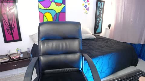 Dahiana online show from January 17, 2025, 3:22 pm