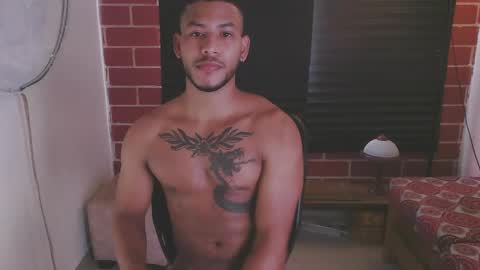 Snapshot of damiann_rees chatting on January 22, 2025, 6:52 pm instagram damiannreed. online show from January 22, 2025, 6:52 pm