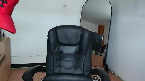 Damon online show from November 27, 2025, 6:54 pm