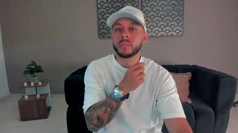 Snapshot of daniel_kingxxx chatting on February 23, 2026, 11:51 am daniel_kingxxx online show from February 23, 2026, 11:51 am