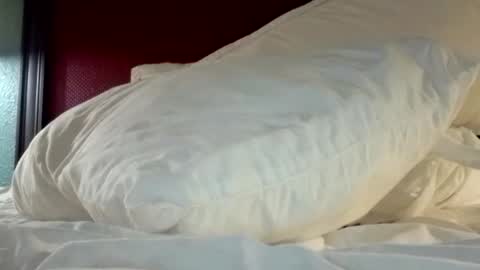 danielmayes19 online show from October 1, 2025, 2:50 am