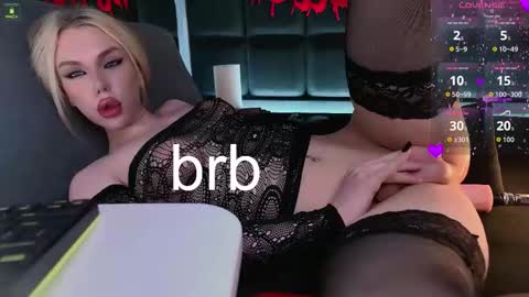 Snapshot of danielpaige_ chatting on December 21, 2025, 10:33 am GABRIEL online show from December 21, 2025, 10:33 am