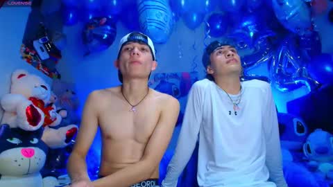 Snapshot of daniels_devil chatting on January 19, 2026, 12:03 am daniels online show from January 19, 2026, 12:03 am