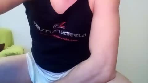 Snapshot of daniroca8 chatting on January 7, 2026, 5:04 pm daniroca8 online show from January 7, 2026, 5:04 pm