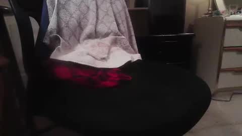 Snapshot of dannyb618 chatting on November 25, 2025, 10:04 am Danielle online show from November 25, 2025, 10:04 am