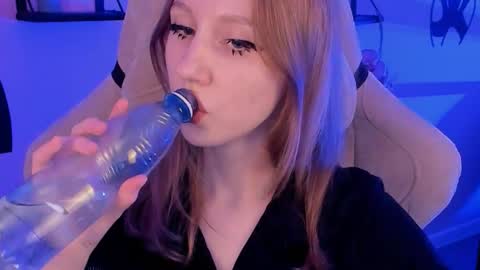 Snapshot of dariatate chatting on September 20, 2025, 11:55 am Daria Tate online show from September 20, 2025, 11:55 am