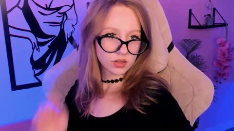 Snapshot of dariatate chatting on October 17, 2025, 11:24 am Daria Tate online show from October 17, 2025, 11:24 am