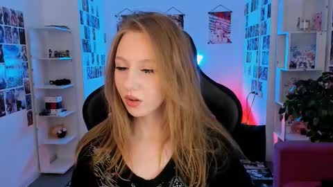 Snapshot of dariatate chatting on February 25, 2026, 12:04 pm Daria Tate online show from February 25, 2026, 12:04 pm