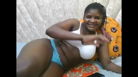 SHANICE online show from December 15, 2025, 1:32 am