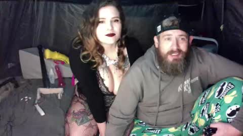 Snapshot of darktentdiaries chatting on November 3, 2025, 2:02 am darktentdiaries online show from November 3, 2025, 2:02 am