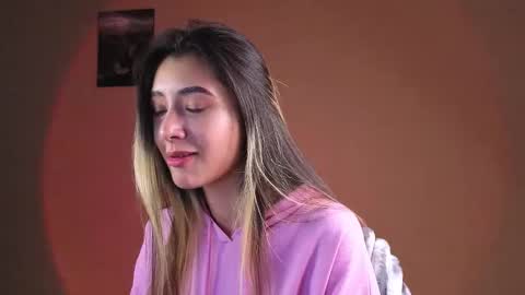 Belle online show from February 16, 2026, 5:47 am