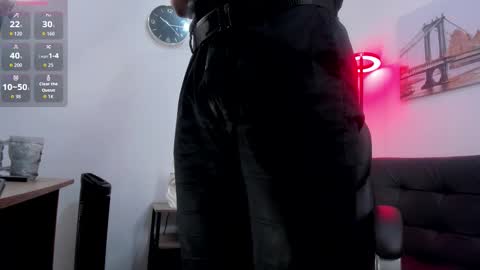 Dash online show from October 10, 2025, 11:42 am