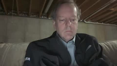 Snapshot of davecock50 chatting on January 8, 2025, 1:00 am davecock50 online show from January 8, 2025, 1:00 am