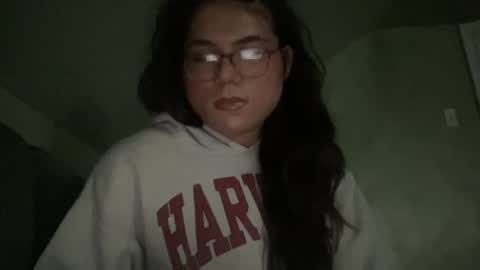 Snapshot of daveydollxoxo chatting on October 6, 2025, 1:14 am daveydollxoxo online show from October 6, 2025, 1:14 am