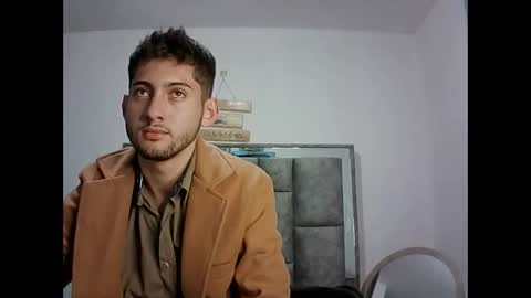 Snapshot of david_asturias chatting on December 14, 2024, 1:39 am David Asturias online show from December 14, 2024, 1:39 am