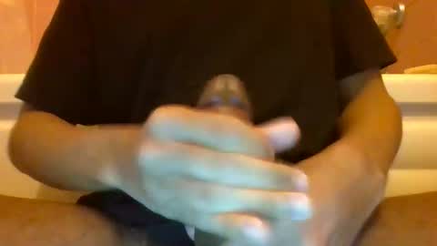 Snapshot of davidbigdick24 chatting on December 3, 2025, 11:47 pm David online show from December 3, 2025, 11:47 pm