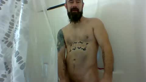 Snapshot of ddady22 chatting on December 9, 2024, 11:36 am ddady22 online show from December 9, 2024, 11:36 am