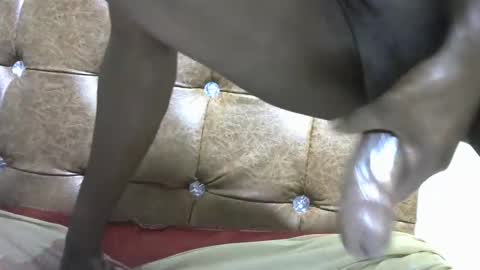 Snapshot of decraze chatting on December 19, 2025, 4:25 pm decraze online show from December 19, 2025, 4:25 pm