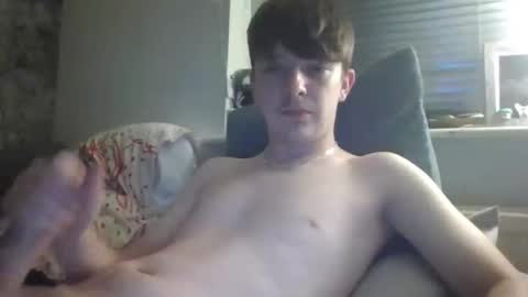 Snapshot of deetwo345 chatting on October 8, 2025, 6:16 pm deetwo345 online show from October 8, 2025, 6:16 pm