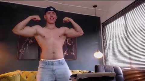 Snapshot of deivid_parker chatting on February 11, 2026, 2:11 pm Deivid online show from February 11, 2026, 2:11 pm