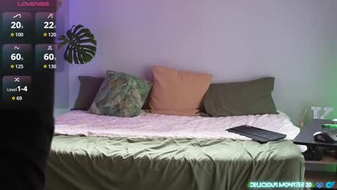 Snapshot of deliciousmonster30 chatting on February 18, 2026, 7:15 am Kitty online show from February 18, 2026, 7:15 am