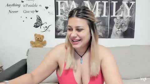 Snapshot of delightfulannemistress chatting on January 16, 2025, 5:53 am delightfulannemistress online show from January 16, 2025, 5:53 am